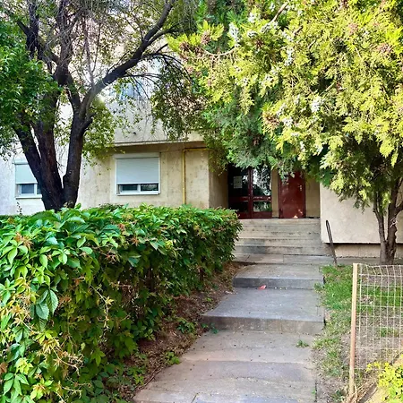 Morning Calm Apartman